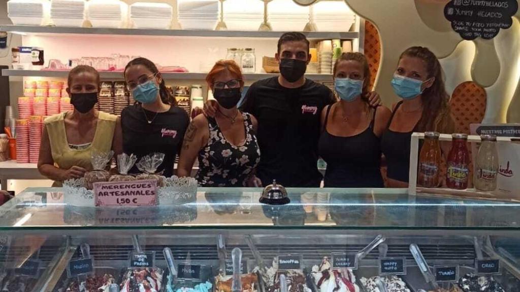 Natalia y sus empleados de Yummy