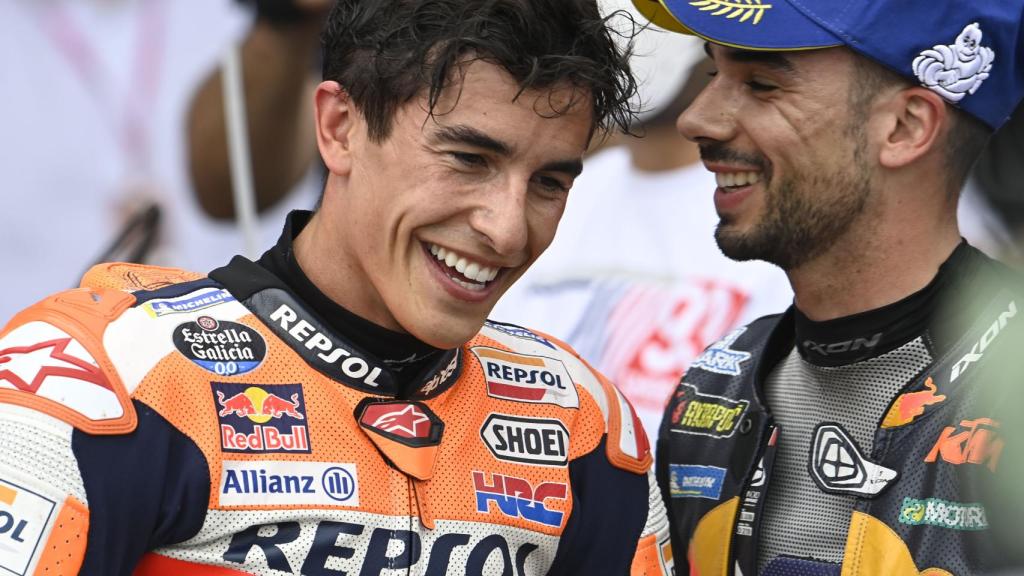 Marc Márquez celebrando tras su podio en Sachsenring