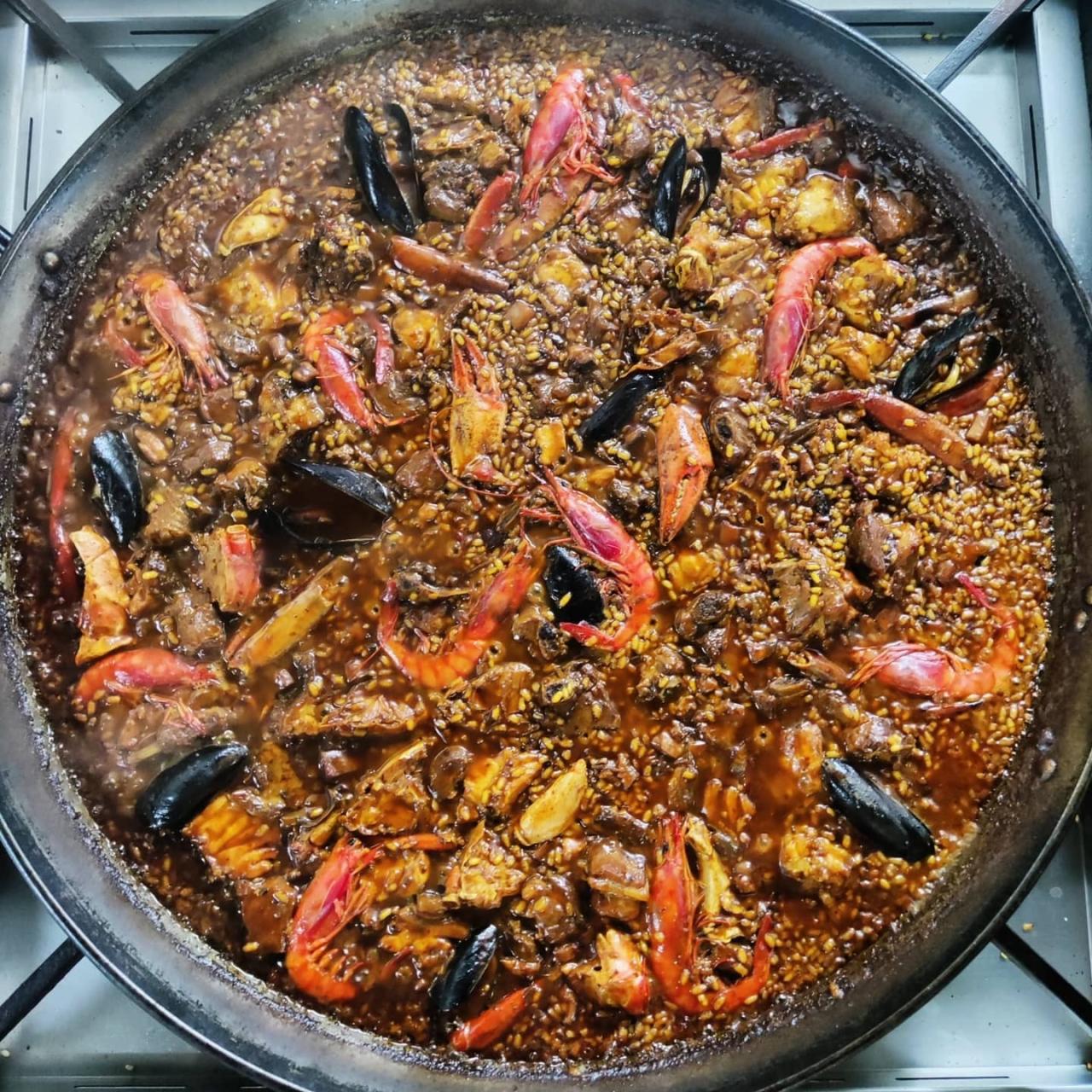 Paella de marisco Can Rafalet