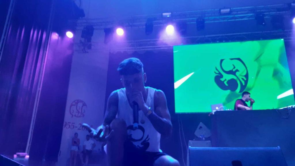 Actuación del cantante Prok