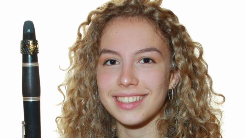 Así es Luna Orts, la joven clarinetista malagueña que ha recibido una Beca Talento de la Fundación Málaga