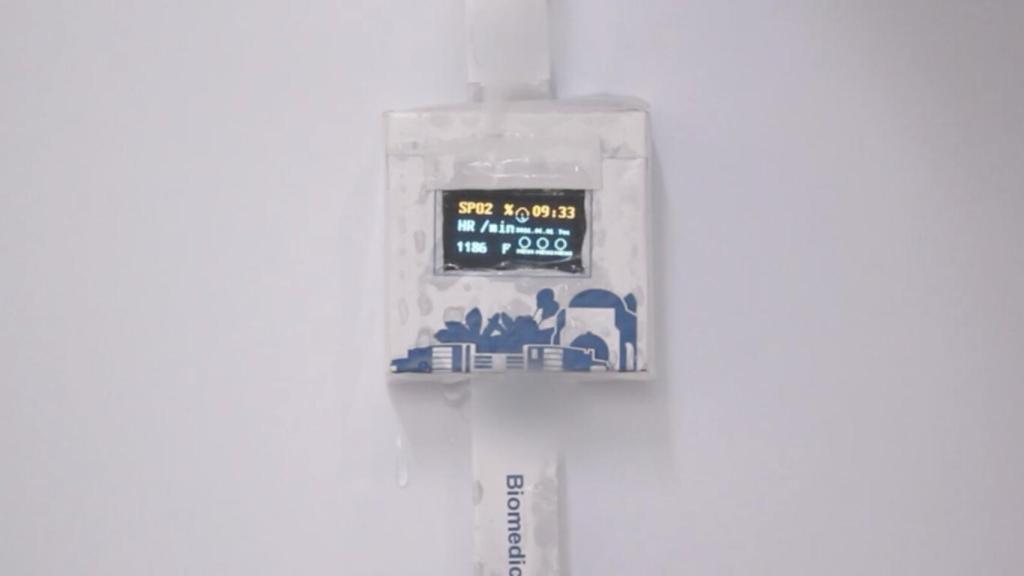 El reloj inteligente se disuelve tras estar 40 horas sumergido en agua.