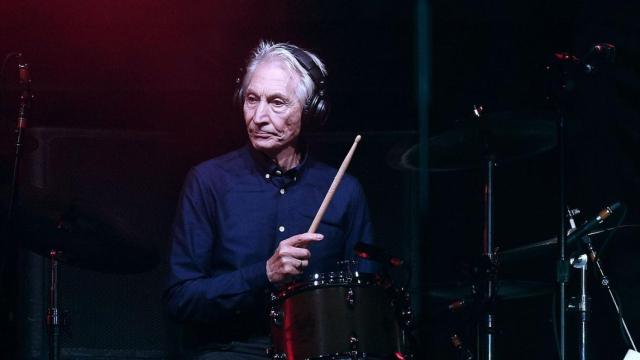Muere Charlie Watts.