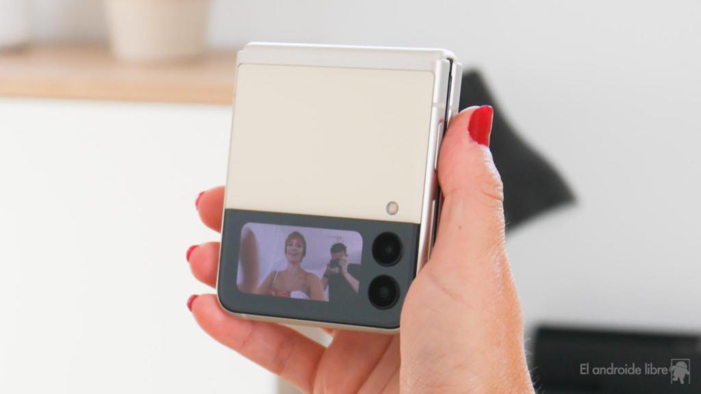 Samsung Galaxy Z Flip 3