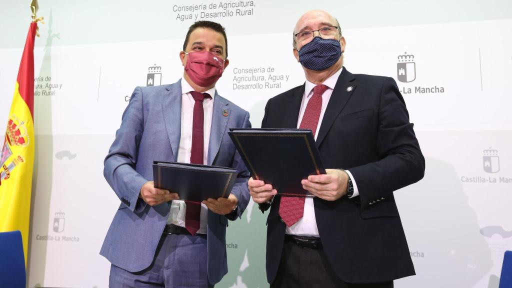 Francisco Martínez Arroyo y José María San Román. Fotos: Ó. HUERTAS