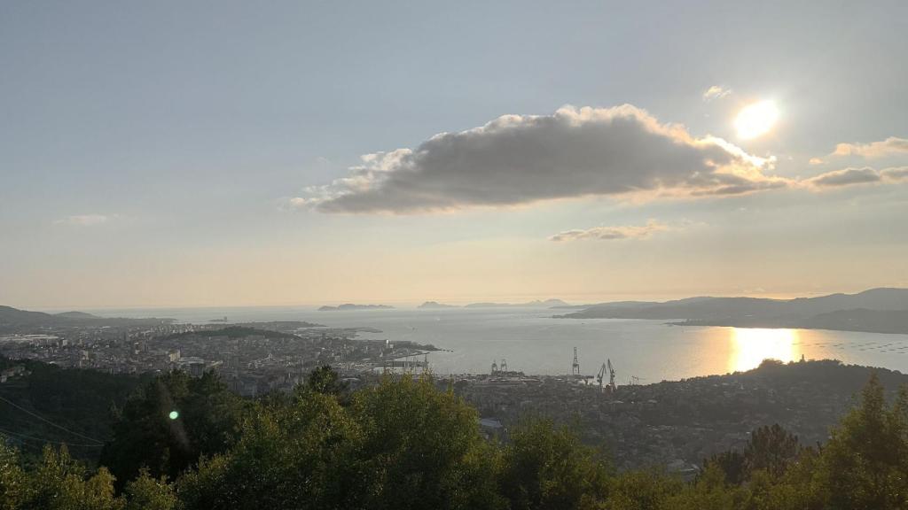 Cielos despejados sobre la Ría de Vigo