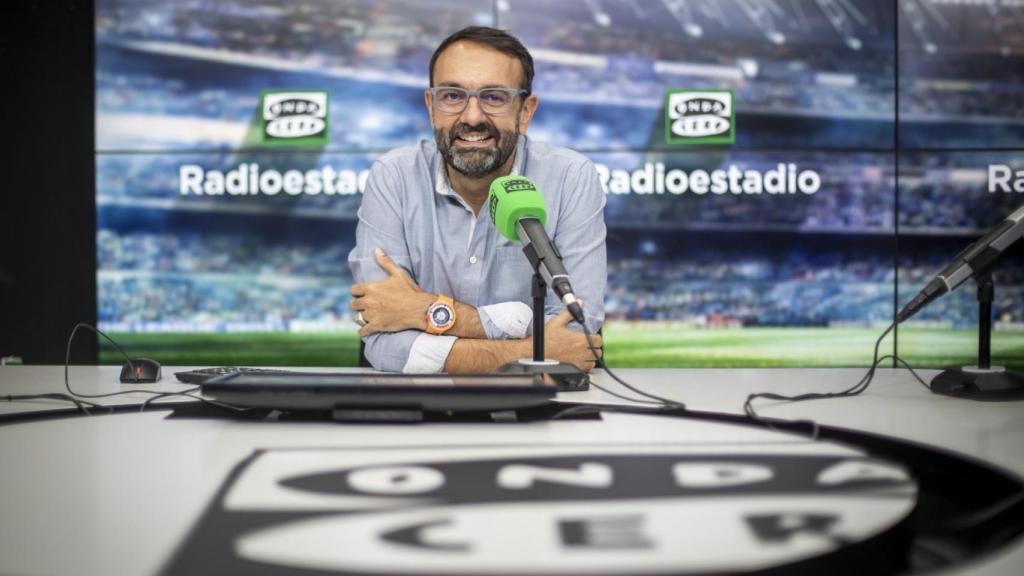 Edu García, en el estudio de Radio Estadio.