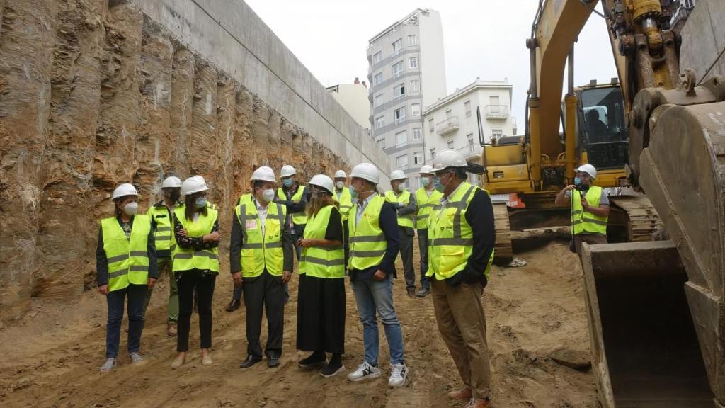 El regidor olívico visitó esta mañana las obras.