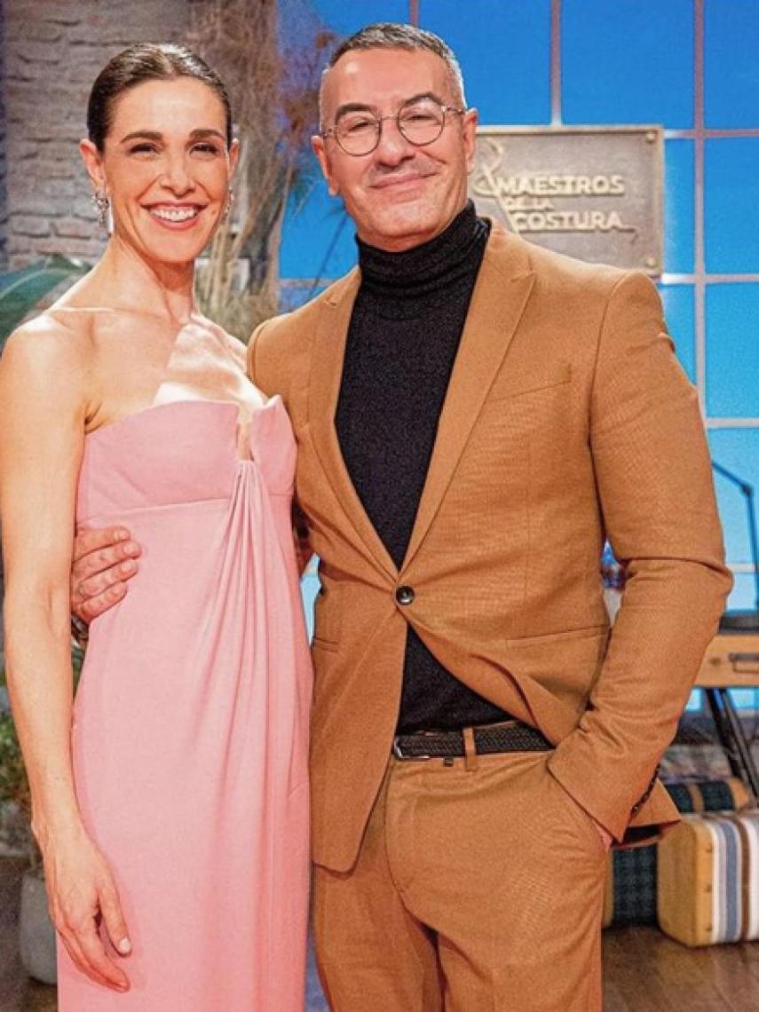 Los presentadores Abel Arana y Raquel Sánchez Silva.