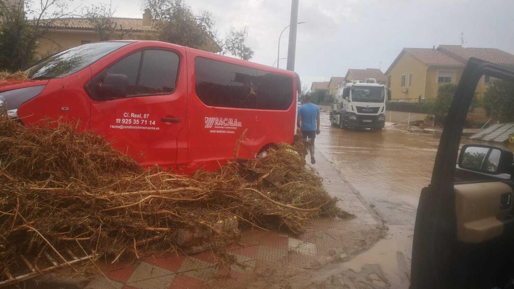 Una tromba de agua inunda Cobisa (Toledo)
