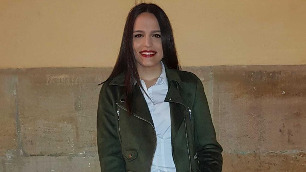 Una foto de la docente.