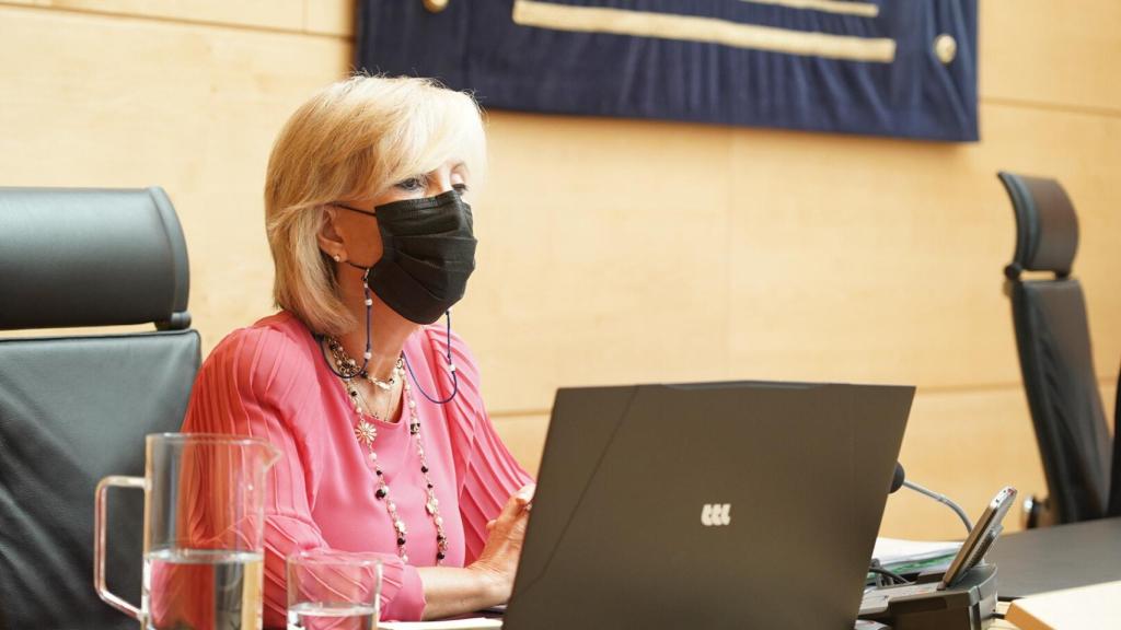 Dos Santos  ICAL . La consejera de Sanidad, Verónica Casado, comparece a petición propia para informar del grado de cumplimiento de los objetivos de su departamento para la legislatura