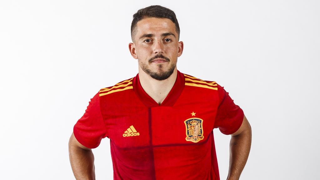 Pablo Fornals con la nueva camiseta de la Selección