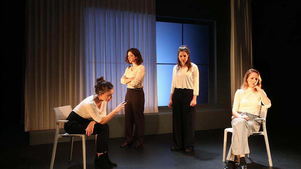 Representación teatral de ‘Serena Producciones’ en una edición del FIOT.