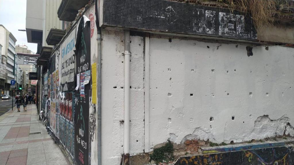 Pared de donde fue retirado el mosaico