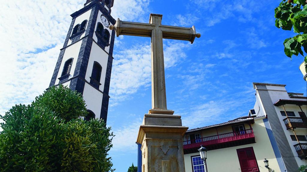 Plaza de La Concepción y Cruz Fundacional