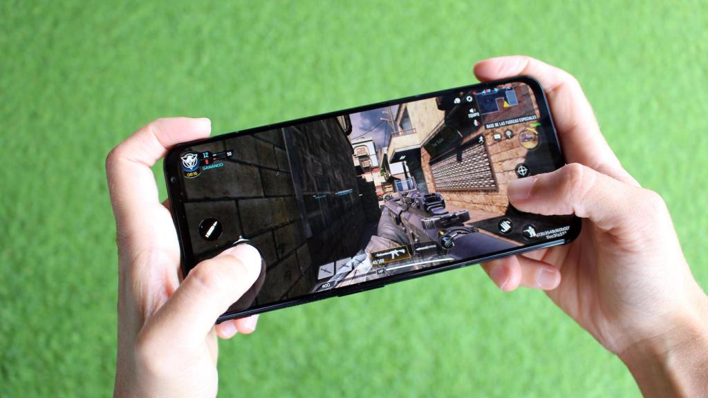 El Nubia Red Magic 6S Pro es un móvil para jugar potente.