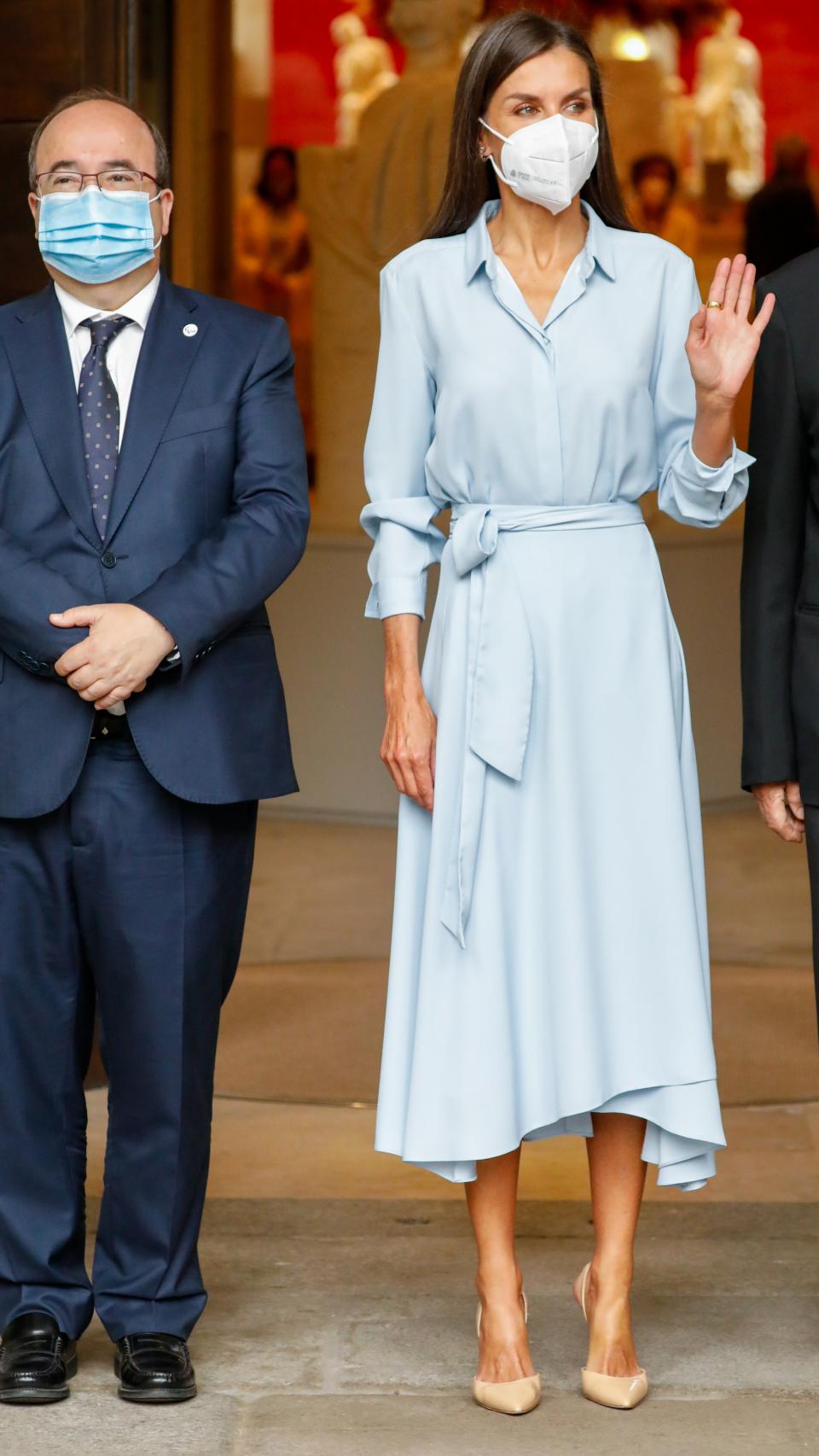 Letizia con un vestido reciclado de Pedro del Hierro.