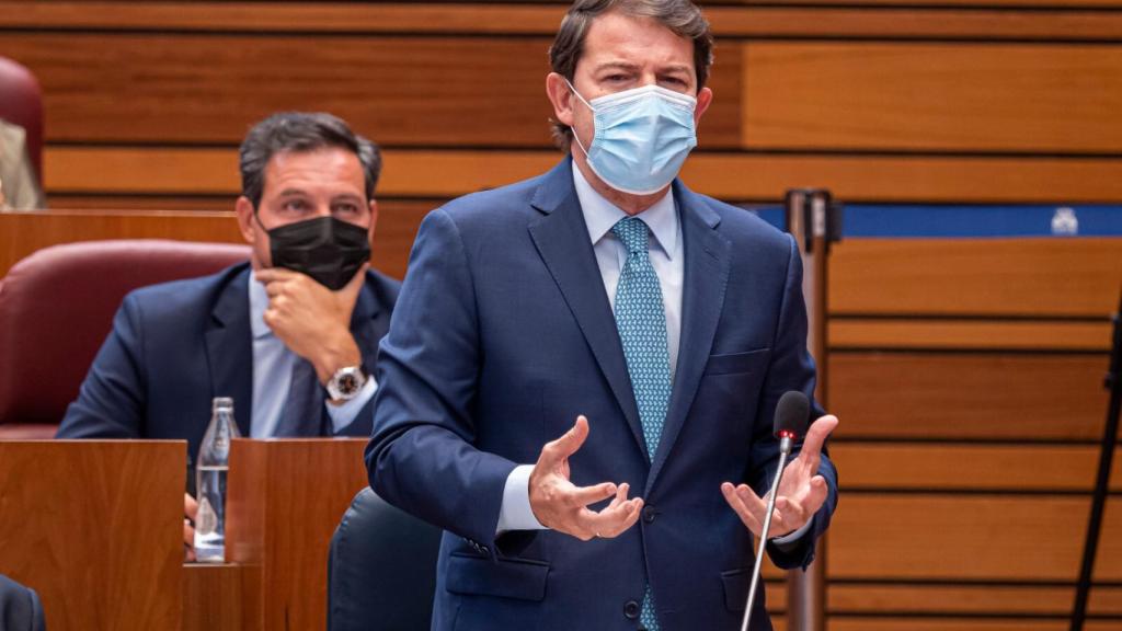 Fernandez mañueco en pleno cortes