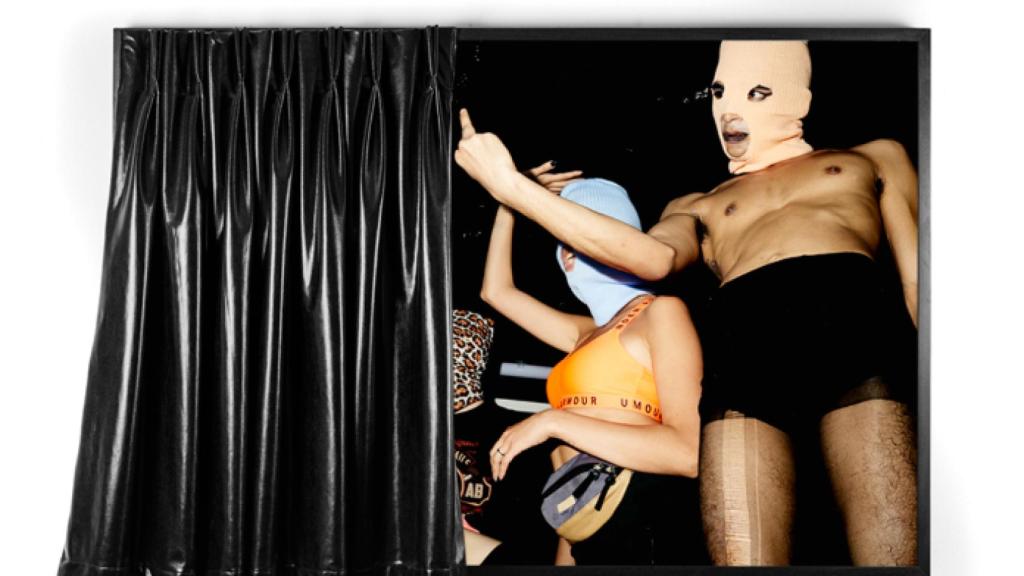 Marinella Senatore en la galería ADN