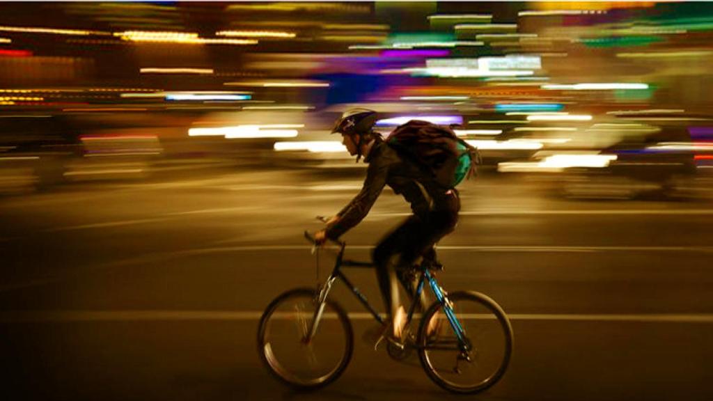 Repartidor de comida a domicilio en la llamada 'gig-economy'.