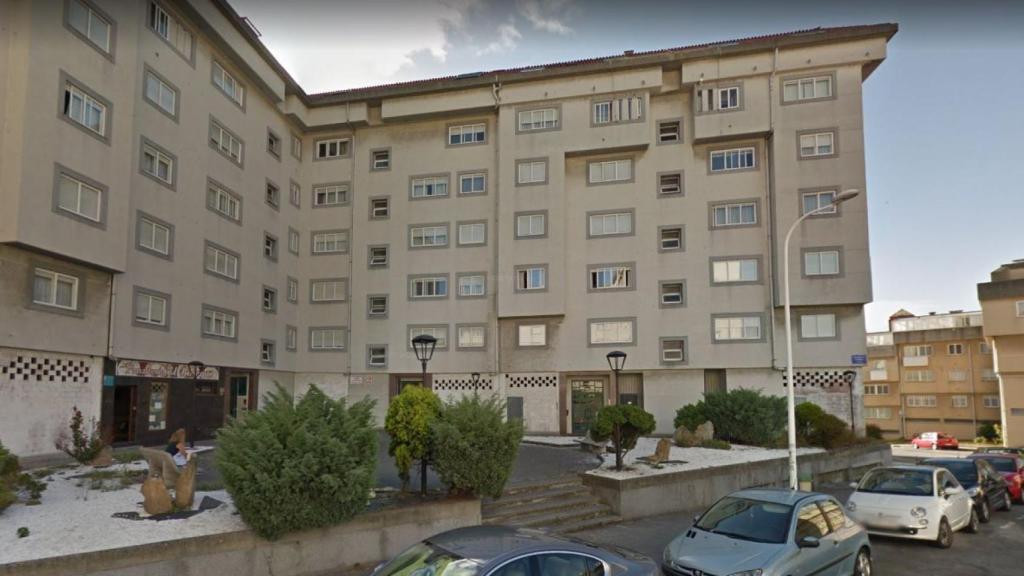 El bloque del suceso. Abajo a la izquierda, la panadería.