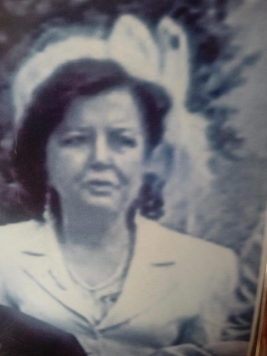 Carmen Pena López, esposa de Fermín Bouza, en la boda real del príncipe Felipe de Borbón con Letizia Ortiz en mayo de 2004.