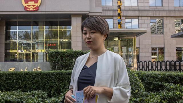 Teresa Xu encabeza las protestas contra la prohibición de congelar óvulos a las solteras en China.