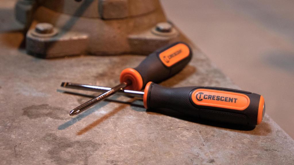 Screw Biter, el destornillador inteligente que saca tornillos atascados