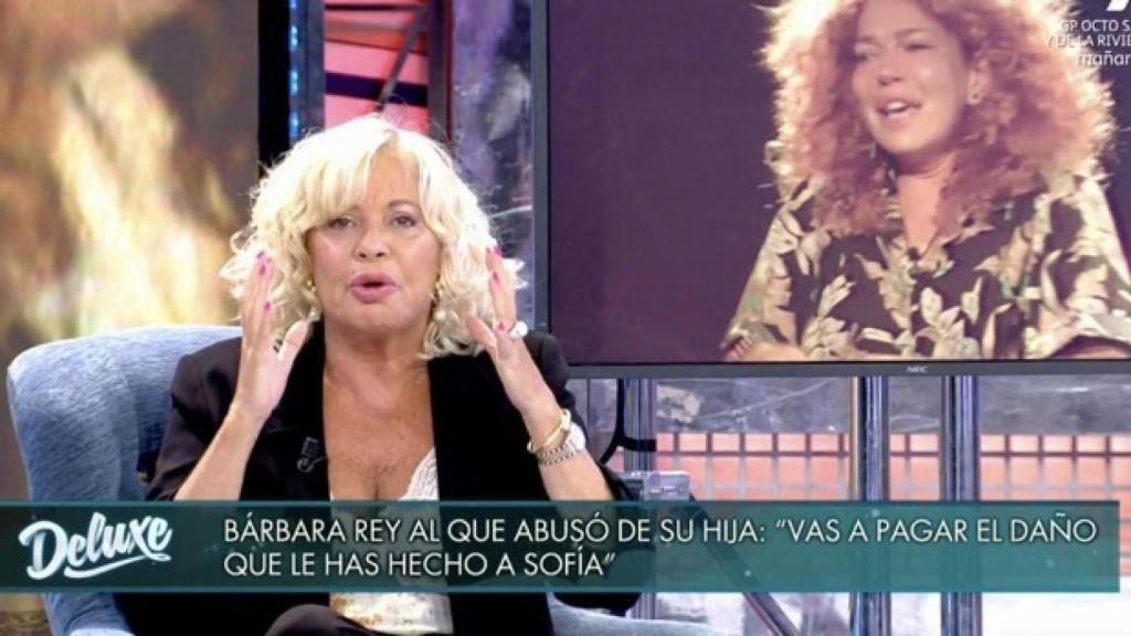 Bárbara Rey en el plató de 'Sábado Deluxe'.