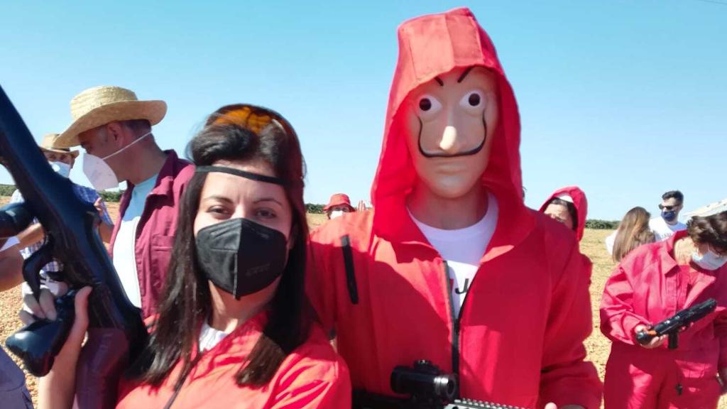 Los vecinos de Quintanar del Rey (Cuenca) han vuelto a protestar contra la macrogranja de cerdos.