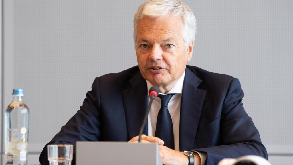 El comisario de Justicia, Didier Reynders, durante su reunión este lunes con los jueces españoles