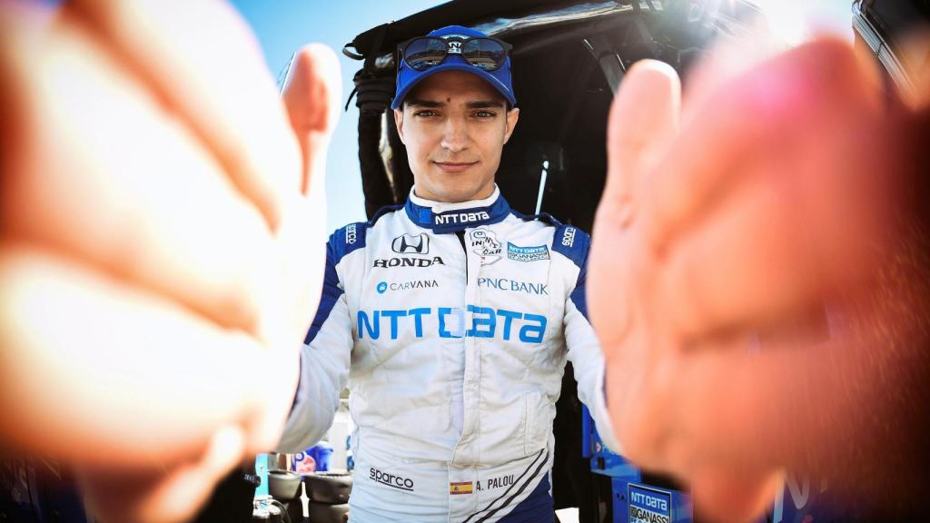 Alex Palou, del equipo Chip Ganassi Racing, durante la carrera del Gran Prix Fireston en Monterey