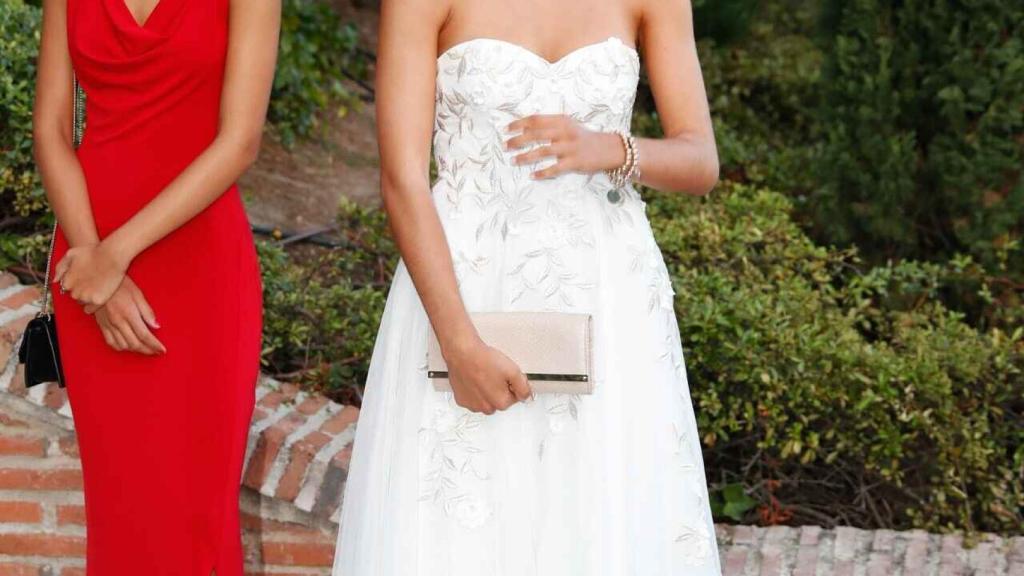 Natalia, hija de Ramón García y Patricia Cerezo, el día de su puesta de largo.