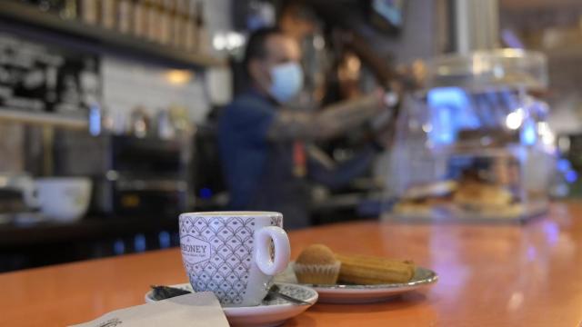 Suben los sectores de los servicios y la industria en Castilla-La Mancha