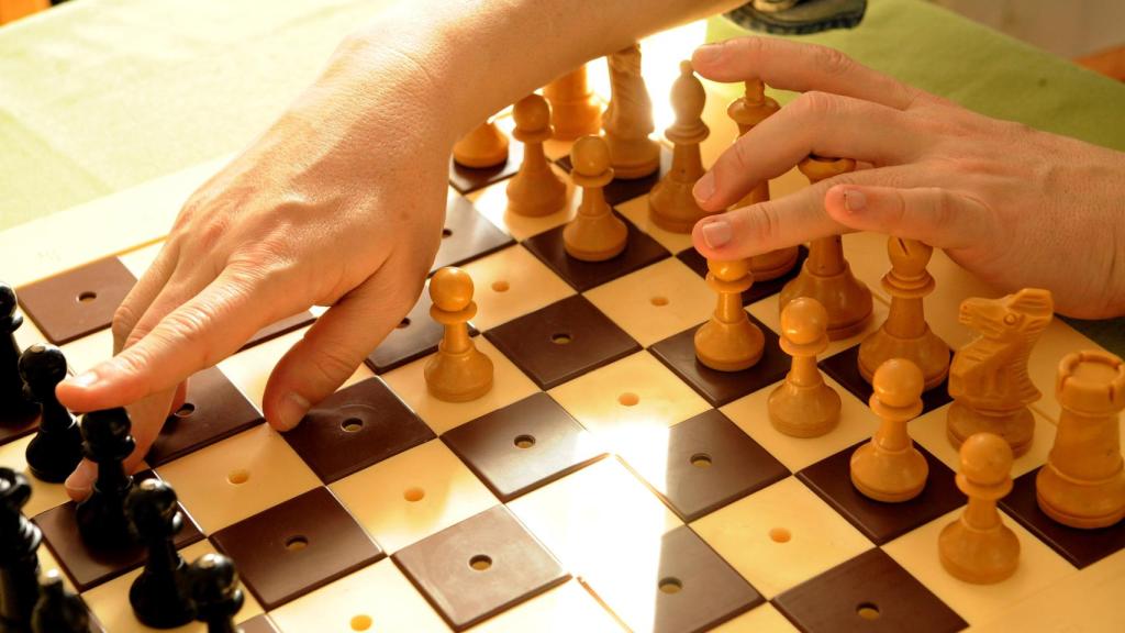 Tablero de ajedrez para ciegos.