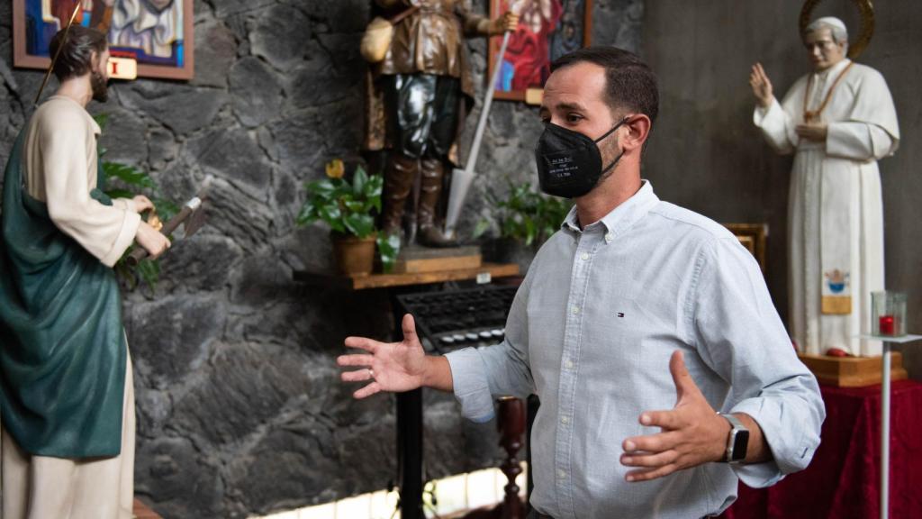 El párroco de Todoque habla con EL ESPAÑOL.