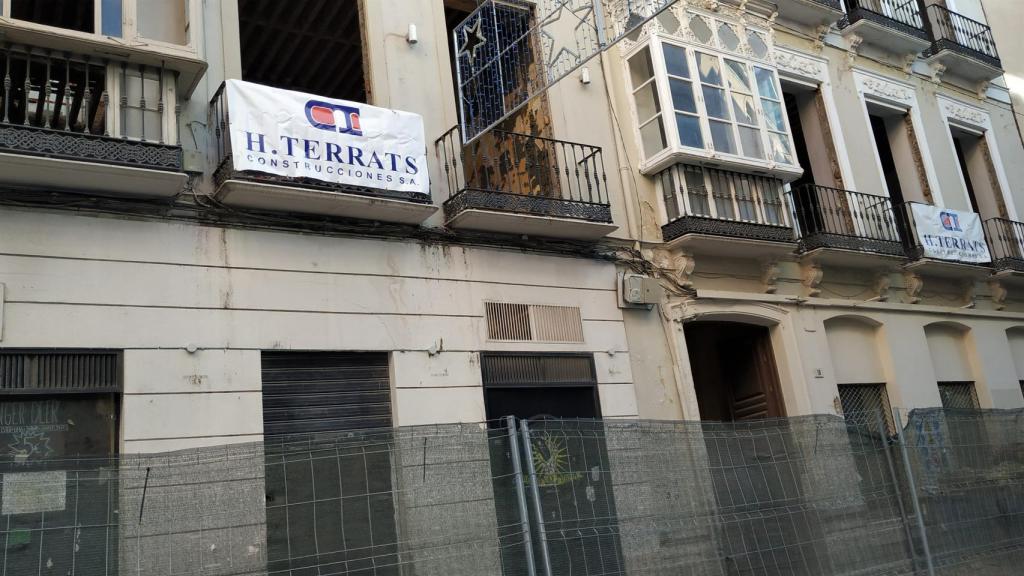 Numerosos edificios del centro se han transformado en apartamentos puestos al servicio del turismo.