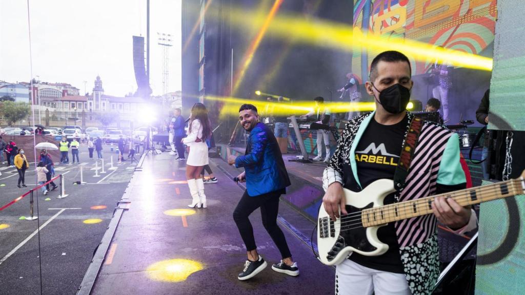 Prueba piloto de verbenas en fiestas en A Coruña, Galicia (España).