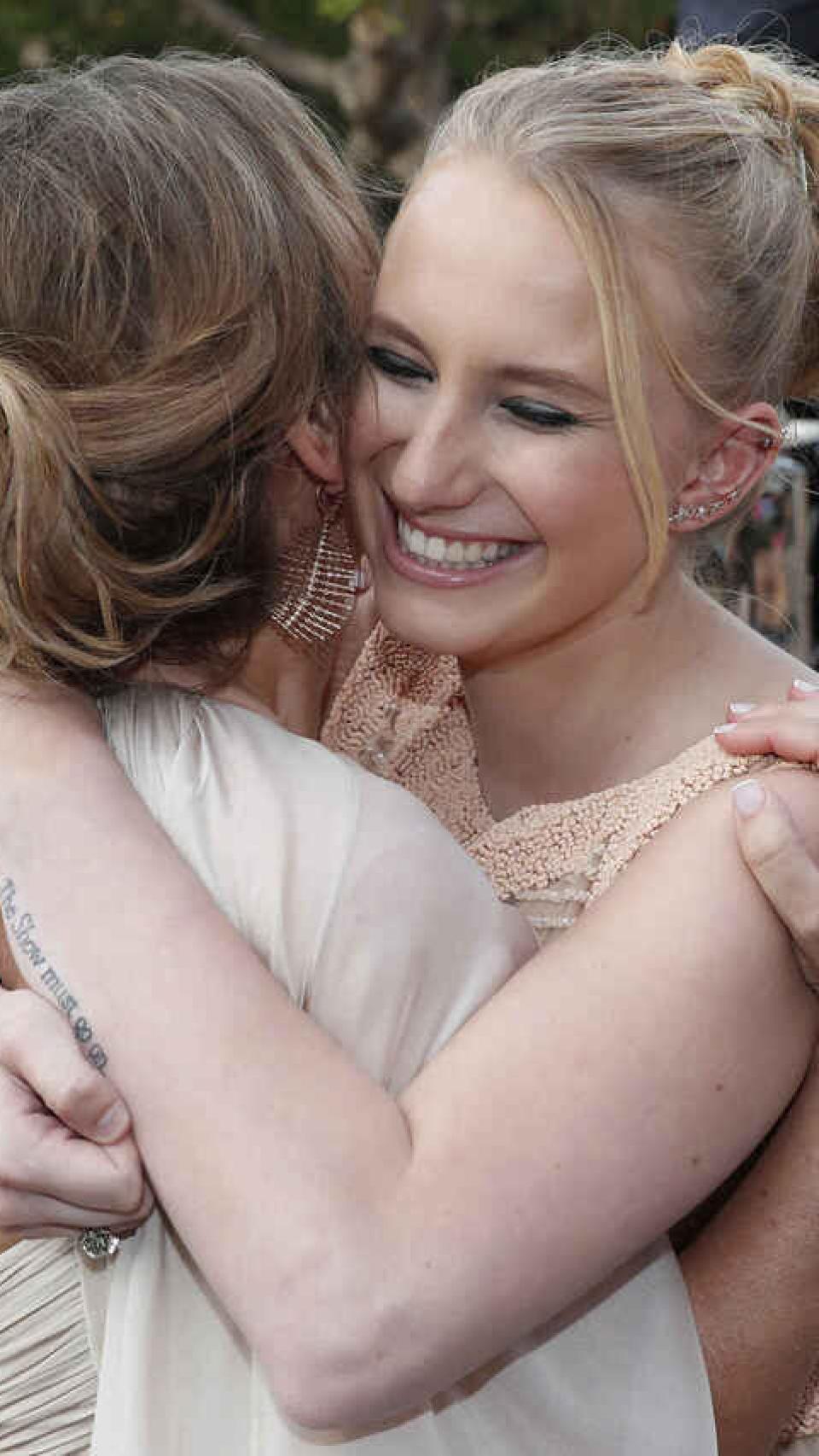 Sarah es actualmente uno de los mayores apoyo de su madre tras su separación y sus problemas de salud.