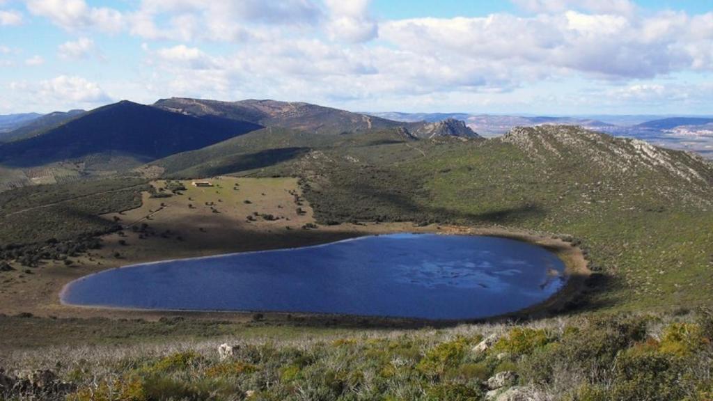 Laguna de la Alberquilla, en Mestanza