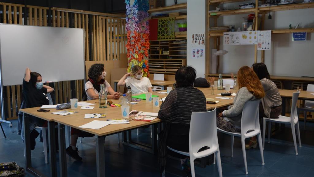 Mesa redonda en un evento organizado por Verde Agua