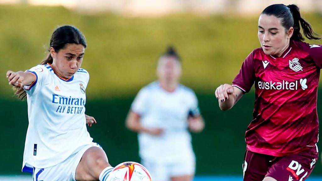 Lorena Navarro, en el Real Madrid  Femenino - Real Sociedad de la Primera Iberdrola 2021/2022