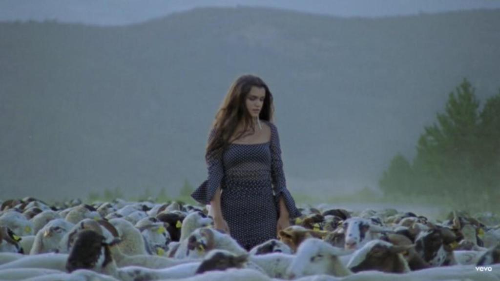 Fotograma del nuevo videoclip de Amaia.