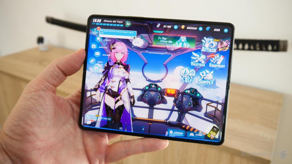 Hokai Impact Third en el Samsung Galaxy Z Fold 3