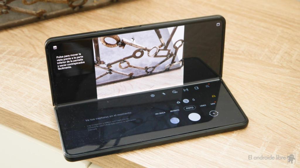 Samsung Galaxy Z Fold 3