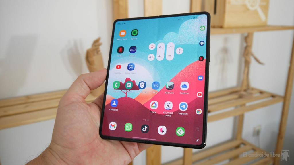 Samsung Galaxy Z Fold 3