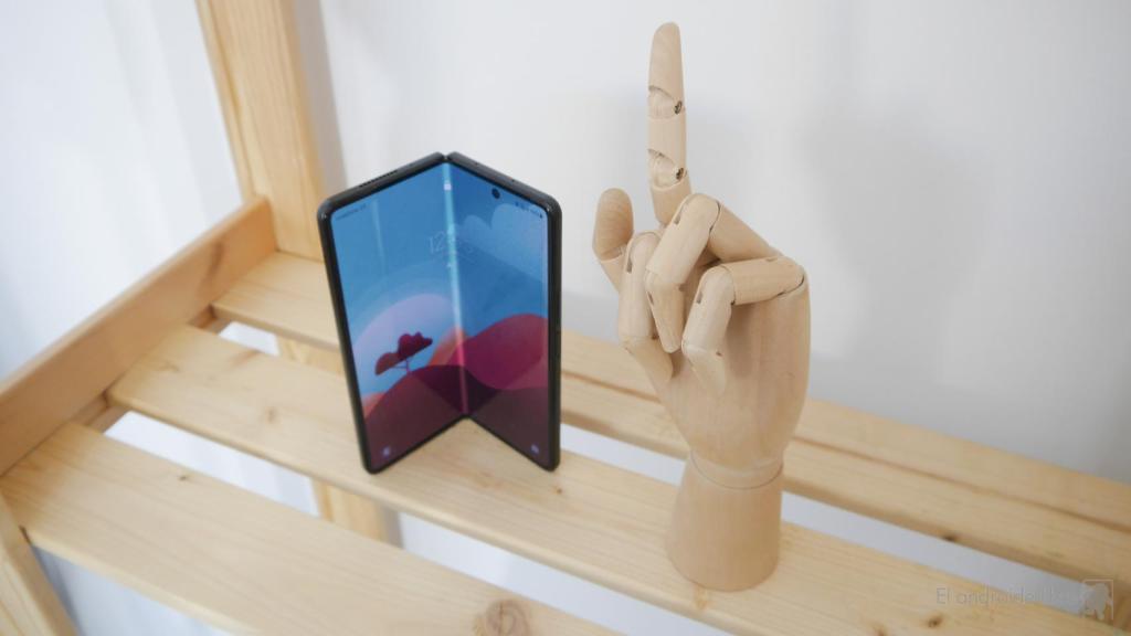 Samsung Galaxy Z Fold 3