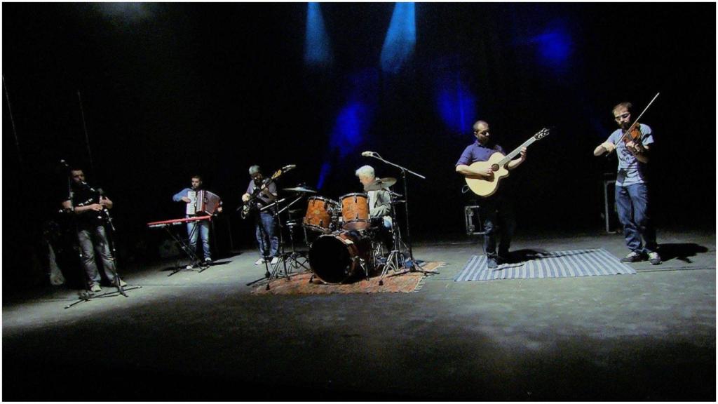 La banda de folk Brath.