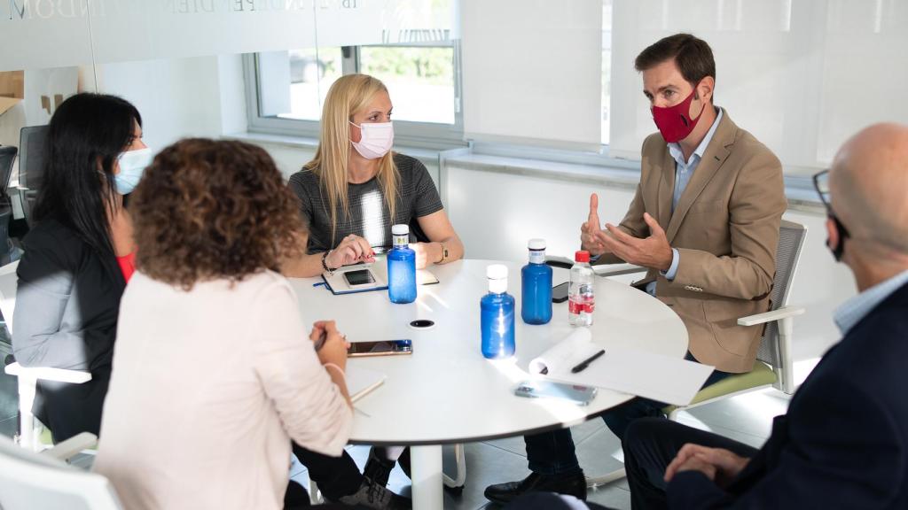 Un instante de la mesa redonda sobre ciberseguridad organizada por D+I.